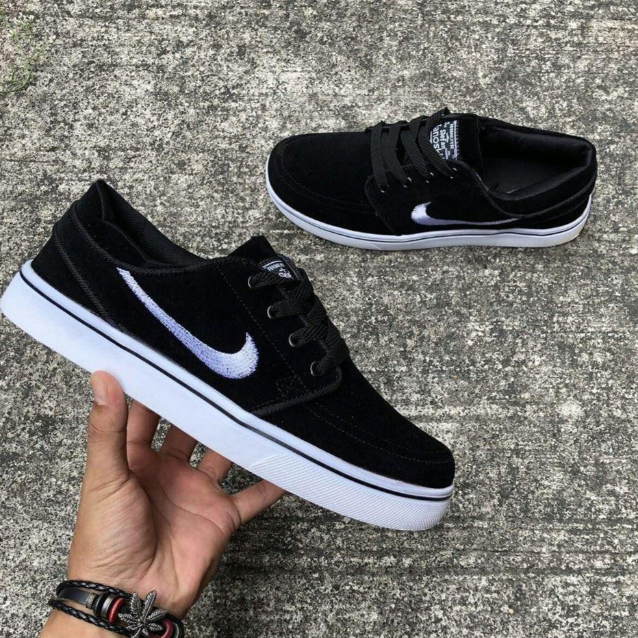 Nike SB Stefan Janoski รองเท้าผ้าใบสีดำสีขาวขนาด 36-45 | Shopee Thailand