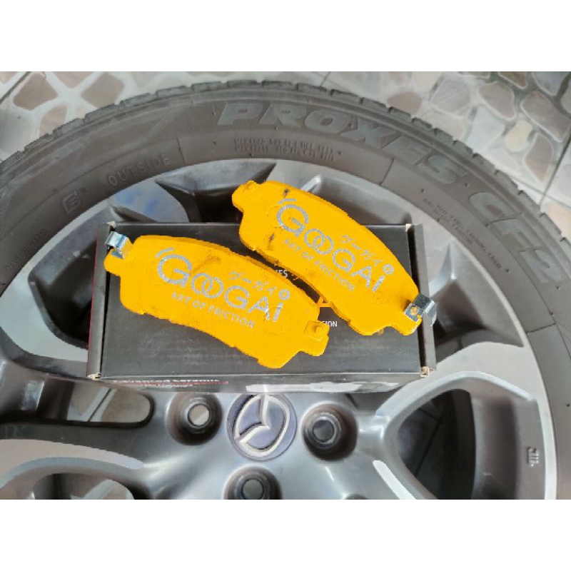 ผ้าเบรคหลัง Googai รุ่น kirin ตรงรุ่น mazda2 skyactiv