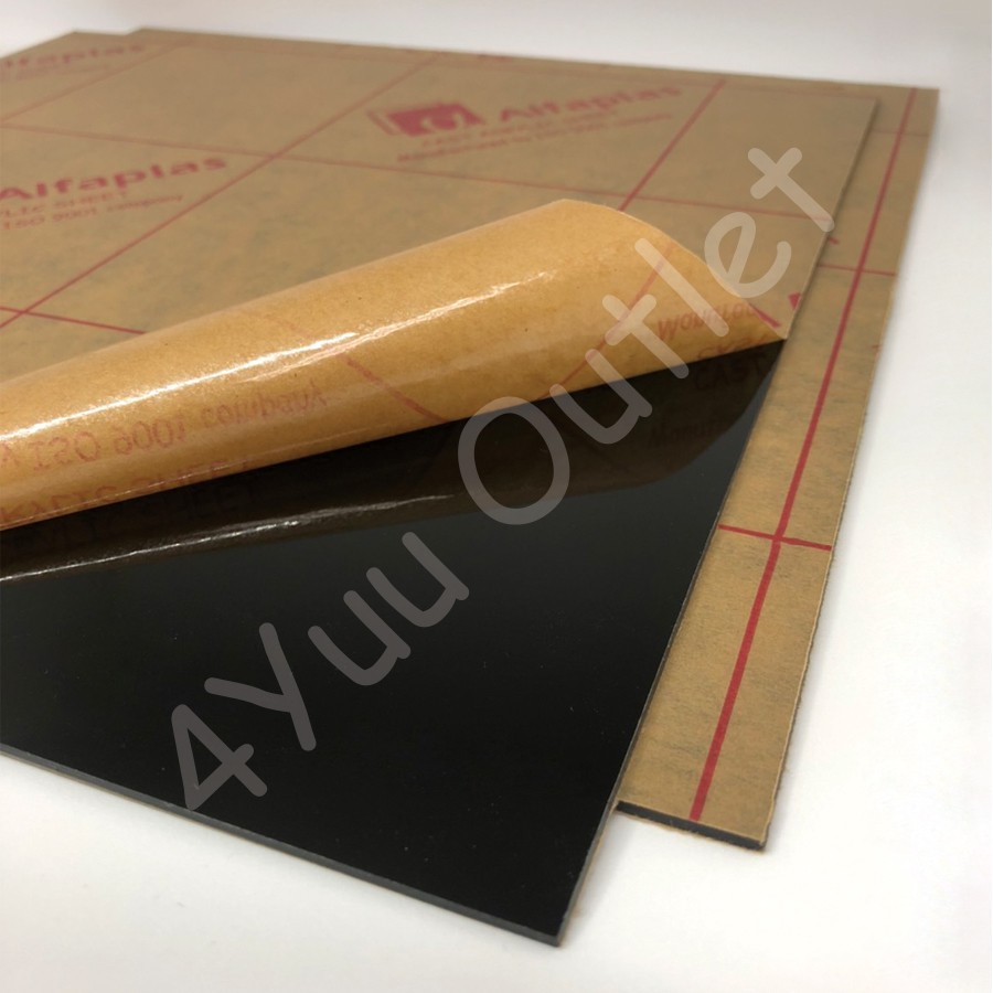 แผ่นอะคริลิค (Acrylic Sheet) สีดำทึบ ขนาด 40x60 cm