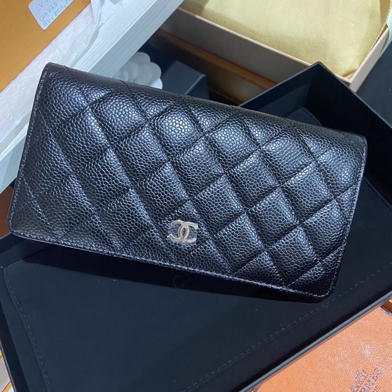 Chanel bifold wallet แท้