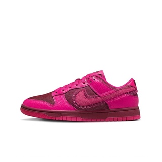 ของแท้ 100% Nike Wmne SB Dunk Low GS"Valentines Day" พร้อมส่ง