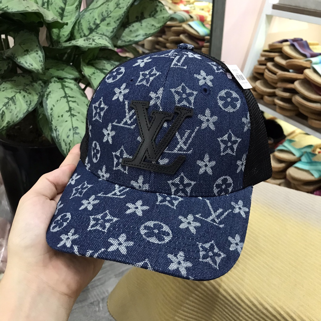 Lv Leather And Mesh Hats For Men And Women Nice Form ( พร ้ อมกล ่ อง )