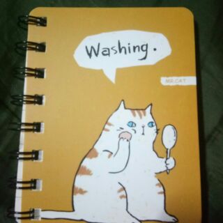 Meow Meow dairy collection ไดอารี่น่ารักน่าใช้ ขนาด 8 คูณ 10.5 เซนติเมตร จำนวน 79 แผ่น ลายน้องเหมียวแต่งหน้าน่ารักน่าใช้