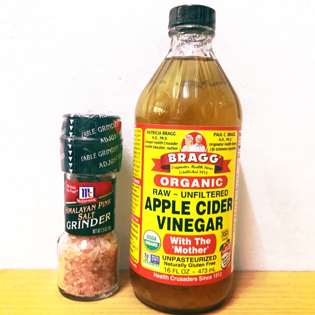 Apple cider vinegar Bragg 473 ml + McCormick Himalayan Pink Salt 70g  (1 set)