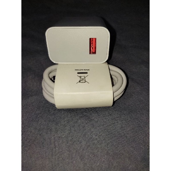 เครื่องชาร์จเทอร์โบ Xiaomi 33W รับประกันอย่างเป็นทางการ 100c/o