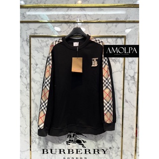 เสื้อคลุม BURBERRY มีแถบข้าง ตามแบบแท้ ผ้าดีมากกกก ใส่สบาย ซับในอย่างดี