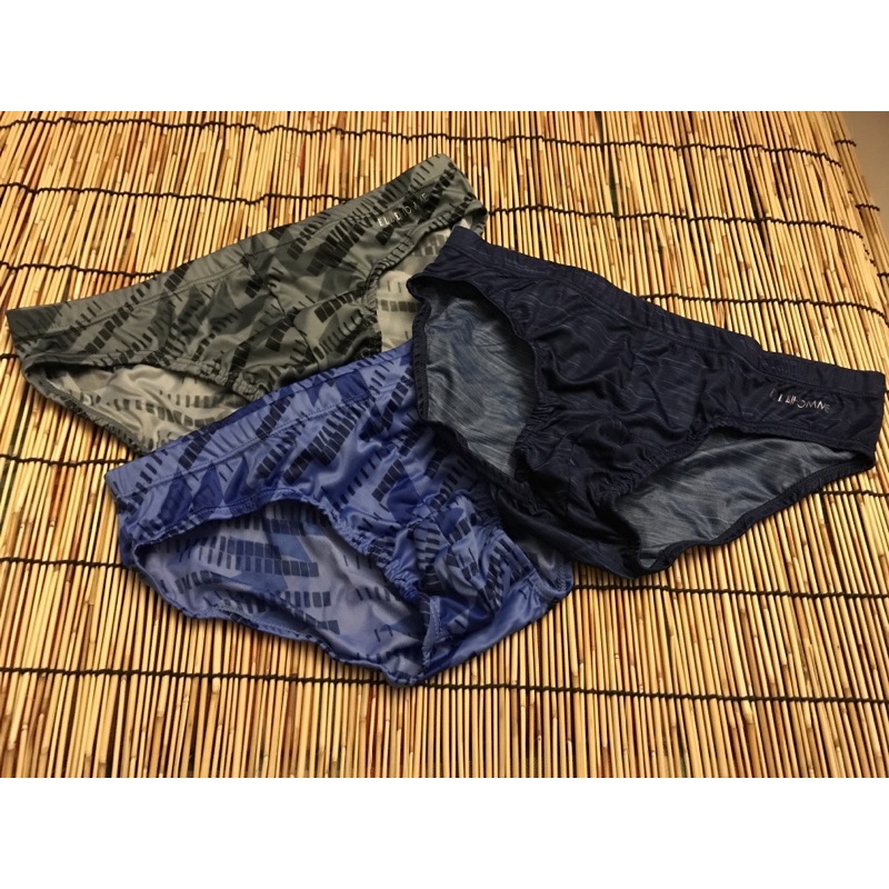 ELLE HOMME Underwear ชั้นในชายมือ1 เนื้อผ้า Polyester Size L เอว 33-35” 📍ราคาต่อ 1ตัว