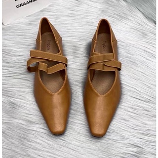 Flat Shoes (Available: Size 35-39) 💟