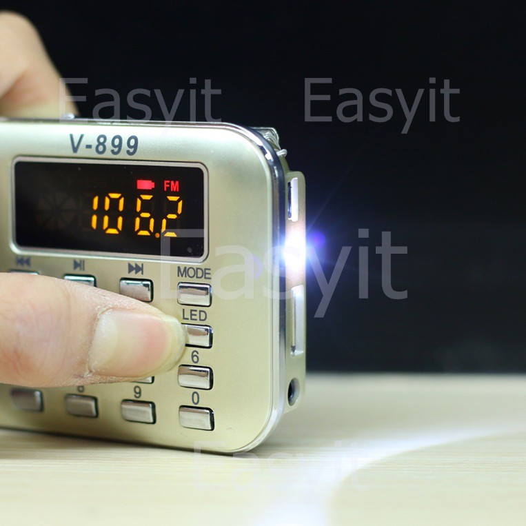 ลำโพงวิทยุFMพกพา  รุ่น V-899 สีทอง รองรับการใช้งาน Mp3 อ่านUSB อ่านMicro SD Cardได้