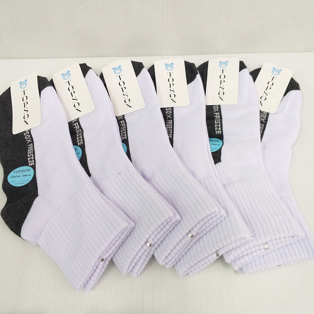 ถุงเท้านักเรียน ข้อสั้นกลาง สีขาว พื้นเทา ยี่ห้อ Topsox ขนาด Free Size