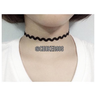 The wave Ribbon Choker