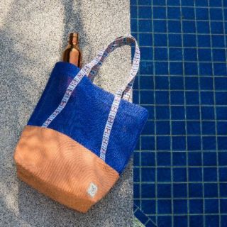 Beach tote bag