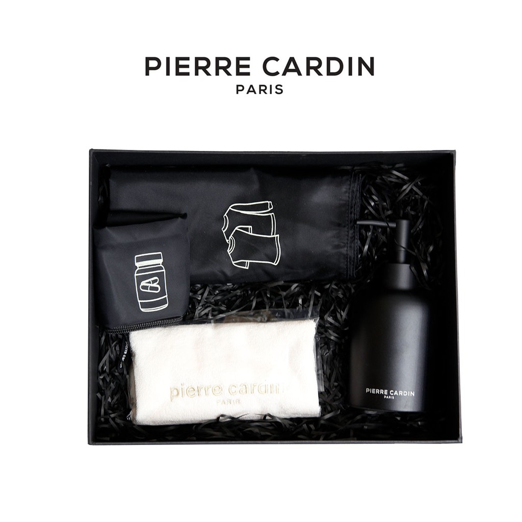 Pierre Cardin ชุดเดินทาง - ขวดเดินทาง + ผ้าขนหนู + กระเป๋า (4 in 1) PUAP9MSI00009