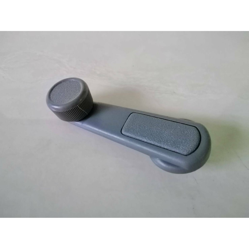 มือหมุนกระจก MITSUBISHI L200,CYCLONE,K14,CHAMP,HINO สิงห์ไฮเทค ราคาอันละ 30บาท