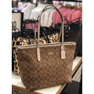 New coach Tote​ 16"zip