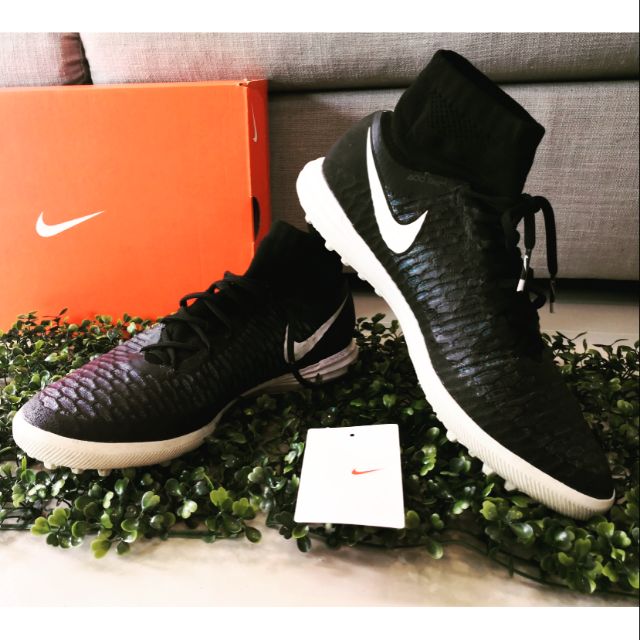 รองเท้าสตั๊ด  Nike Magista X Proximo Street