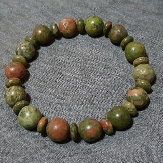 สร้อยข้อมือหินธรรมชาติ Natural stone unakite 10mm