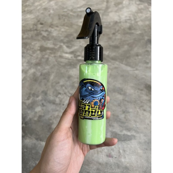 น้ำยาเคลือบสี สูตรเข้มข้น สีเขียว ปลาดุกซิ่ง สูตรพรีเมี่ยม เคลือบสีรถ น้ำยา จัดส่งวันต่อวัน