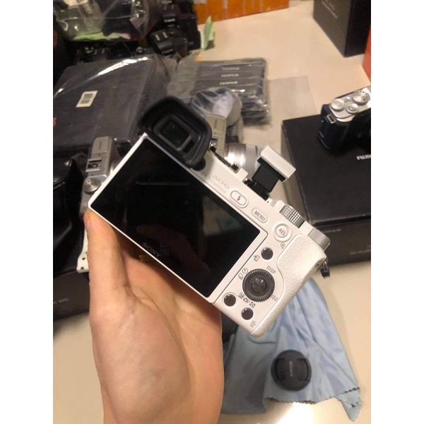 Sony A6000 มือสอง ขาว ดำ ทอง เทา พร้อมส่งมีหลายตัวทักดูรูปเพิ่มเติมได้ ...