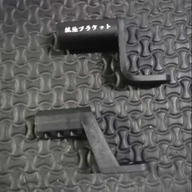 (H45) บาร์​เสริม​ติด​หู​กระจก​เหล็ก​และ​พลาสติก​