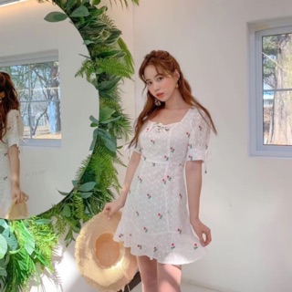 Minidress เดรสสั้น ลูกไม้ มีซับใน ทั้งตัว สวย สลบ