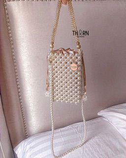 กระเป๋ามุก Mini Chain Pearl Bag รุ่นมีสาย น่ารัก100ให้ร้อยล้านสำหรับใบนี้