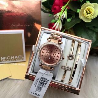 MICHAEL KORS