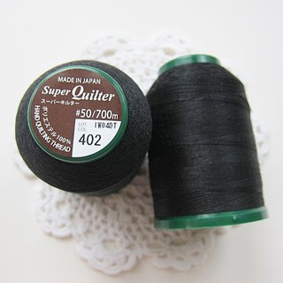 ด้ายควิลท์ Super Quilter Japan สีดำ ยาว 700 เมตร