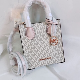 👜กระเป๋า Michael Kors Mercer xs shopper Crossbodyสี powder blush multi