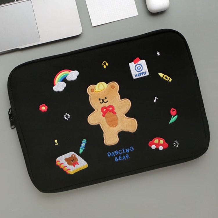 Dancing Bear Laptop Pouch 13" กระเป๋าสำหรับคอมพิวเตอร์ แล็ปท็อป
