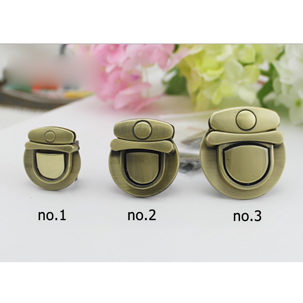 ที่ปิดปากกระเป๋าแบบกดล็อค เลือกขนาดด้านในค่ะ