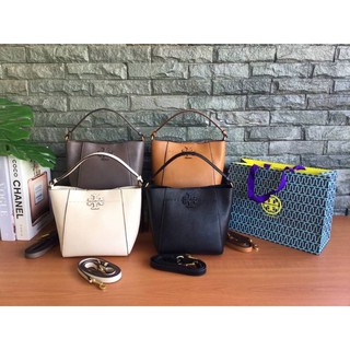 TORY BURCH MCGRAW MINI BUCKET BAG New in! กระเป๋าถือหรือสะพายทรง bucket หนังแท้