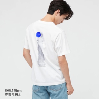 Uniqlo เสื้อยืดแขนสั้น พิมพ์ลาย JEFF KOONS สําหรับผู้ชาย และผู้หญิง (UT) 443588