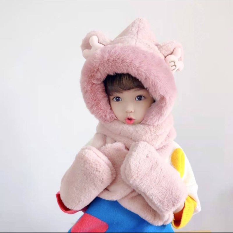 พร้อมส่งจากไทย หมวกกันหนาวเด็กแต่งขนเฟอร์ ทรงหมี /เขากวาง