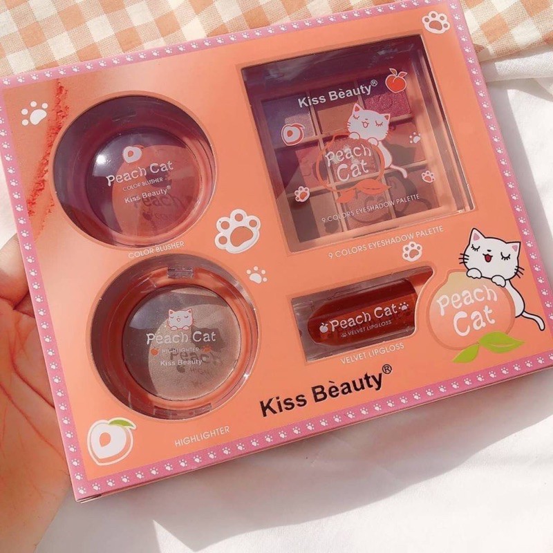 kiss beauty peach cat