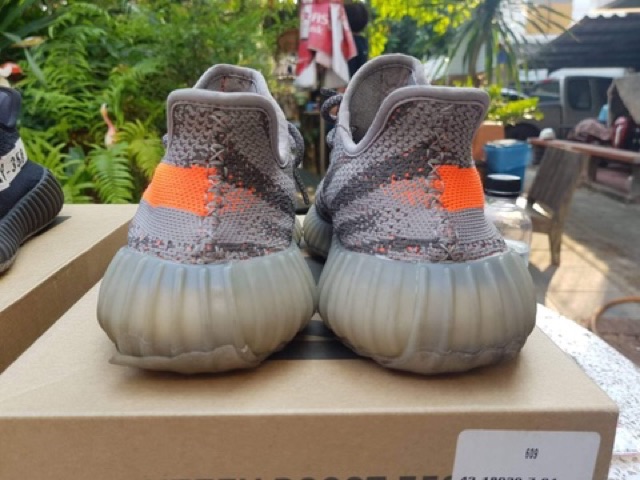 yeezy v2 beluga real vs fake