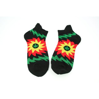 สินค้าราสต้า Low-cut Socks Black Sun All Sizes ถุงเท้าสไตล์ RASTA-REGGAE สีเขียวเหลืองแดงดำ ลายดอกทานตะวัน