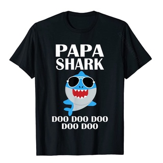 ขายดี!เสื้อยืดผ้าฝ้าย พิมพ์ลายการ์ตูนปลาฉลาม Papa Doo Doo Fathers Day Papa ของขวัญคริสต์มาส สําหรับผู้ชาย MJ0ES-5XL