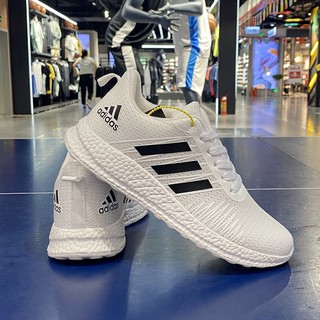 Adidas รองเท้าวิ่งสำหรับผู้ชาย รองเท้าผ้าใบที่สะดวกสบายสำหรับผู้หญิง