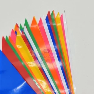 ธงตกแต่ง ธงราว 7 สี / สีล้วน 35 แผ่น ประดับงานวัด เนื้อพลาสติก แต่งร้านค้า ประดับปีใหม่ สงกรานต์ GB