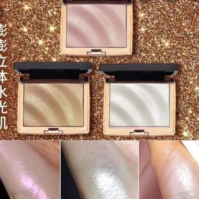 บลัชออนไฮไลท Hojo (ไฮไลท์โฮโจหน้าเงา)