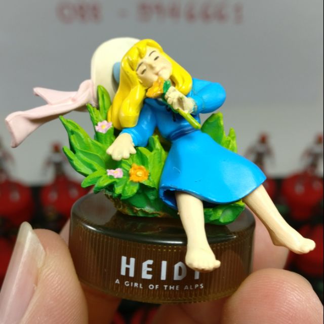 Heidi bottle cap by kaiyodo