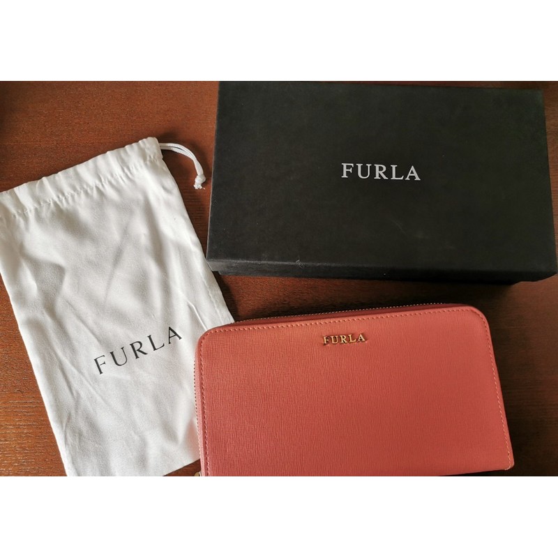 กระเป๋าสตางค์ furla แท้