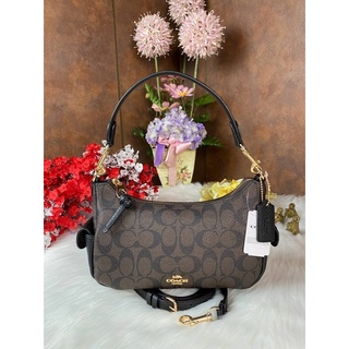 COACH ( C7223 ) Pennie Shoulder Bag 25 In Signature Canvas