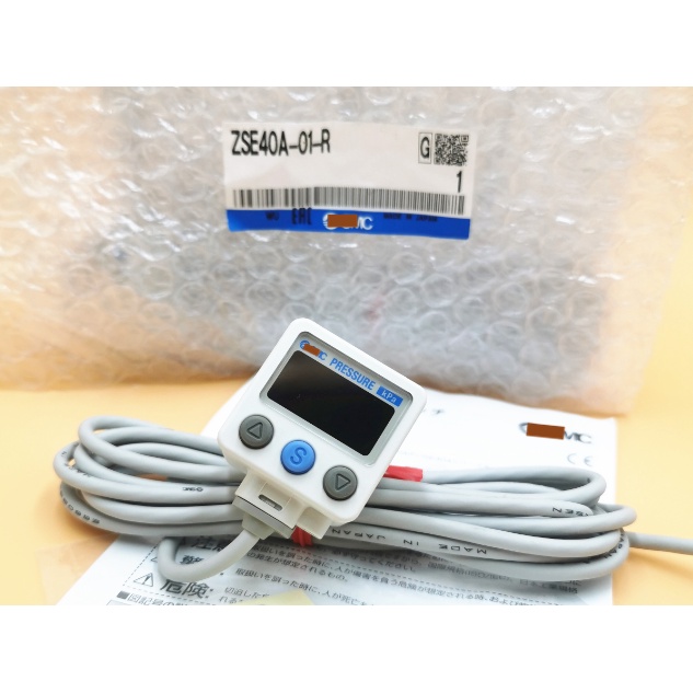 ISE40A-01-R ZSE40A-01-R ZSE40AF-01-R ZSE40AF-01-RM ZSE40A-01-R-X501 ใหม่ original pressure Switchสิน
