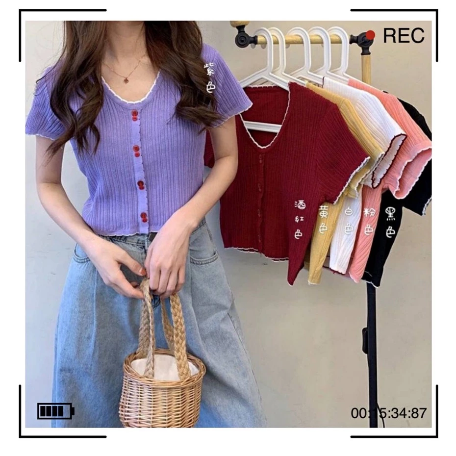 🌿SHOP MKLเสื้อครอปไหมพรมคอกลม สไตล์เกาหลี เเต่งกระดุม #A111