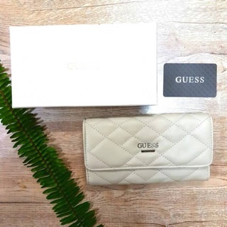 กระเป๋า Guess leather wallet กระเป๋าสตางค์ใบยาว เปิด ปิดด้วยกระดุม