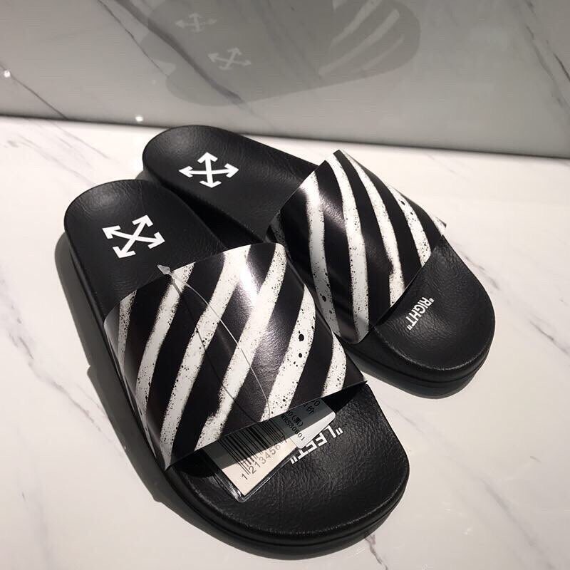 รองเท้าแตะ Off-White สีดำ