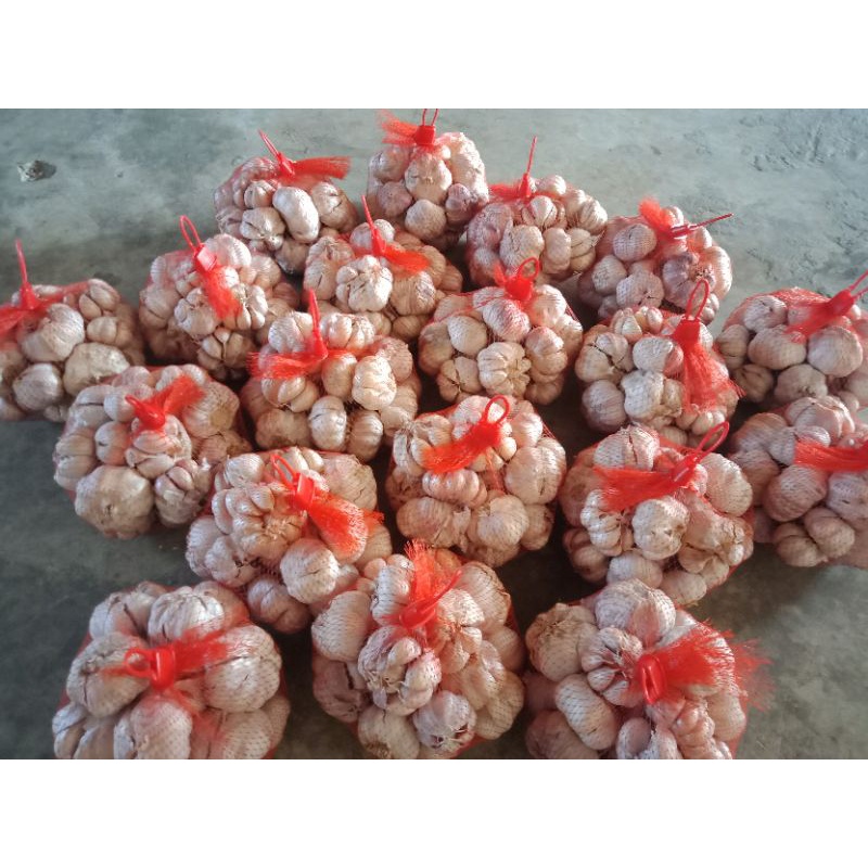 กระเทียมจีน.หัวใหญ่ๆ.หัวสวยๆ.แห้งดี.เก็บไว้ได้นาน 1กิโล-89บาท