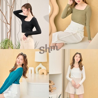 SHUUXME Moon top มี 4 สีค่ะ